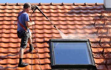 roof cleaning Newchapel